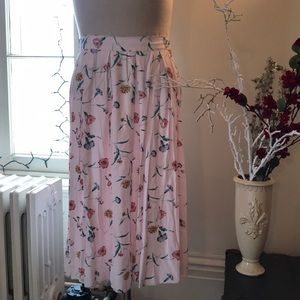 🐥SALE🐰 VINTAGE Pale Pink Floral Midi